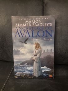 Marion Zimmer Bradley's Ancestors of Avalon (Soft cover)