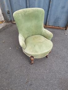 Vintage Victorian small chair