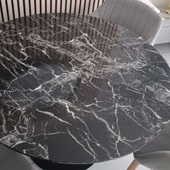 Nice Modern Round Dining table 110cm