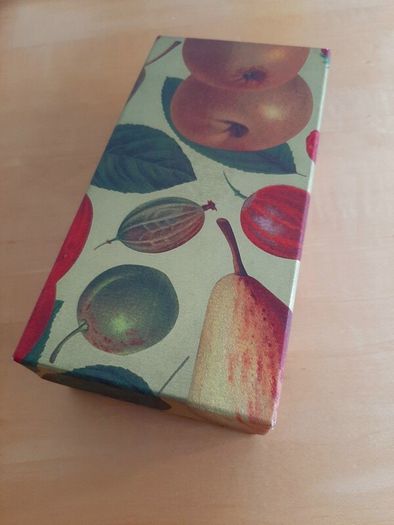 Gift box