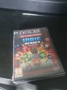 Retro Evercade. Indie Heros