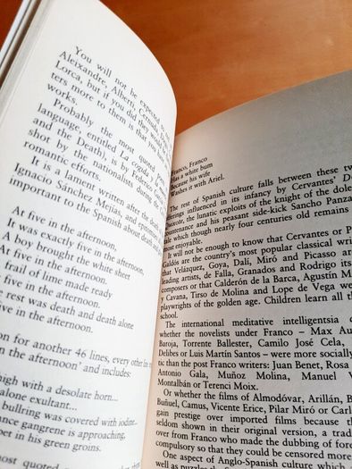 Xenophobe's Guide to the Spanish