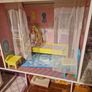 Large doll house Image 2