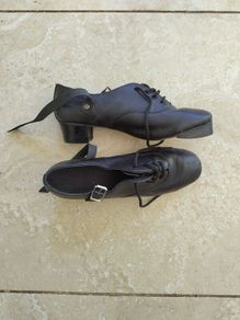 Irish dancing hard shoes, size 8 1/2