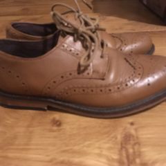 boys shoes