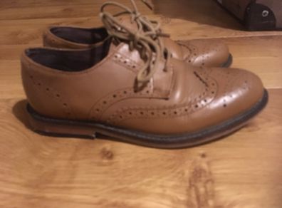 boys shoes