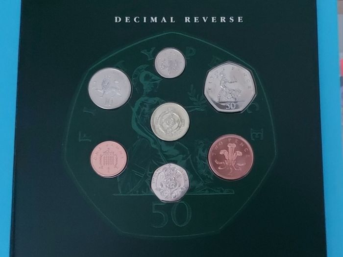 England Decimal Changover   Coin Set 1996 In Uncirculated Condition