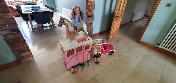 Our Generation Trailer, Horse, Jeep and dolls