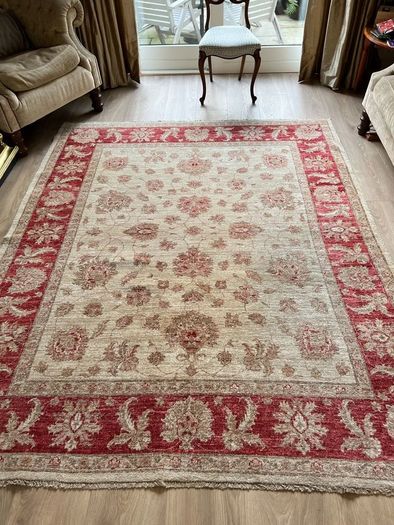 Handmade classic Zeigler wool rug