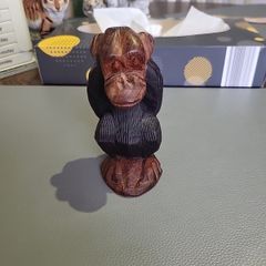 Monkey carving
