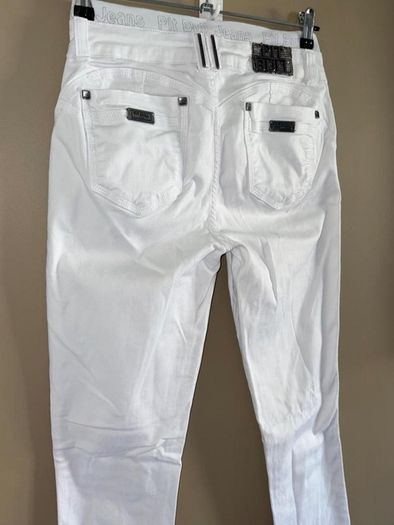 Brazilian Pit Bull White Distressed High Waist Skinny Butt Lift Jeans UK 8/10