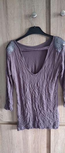Grey Top with Sequins Fits 6/8/10