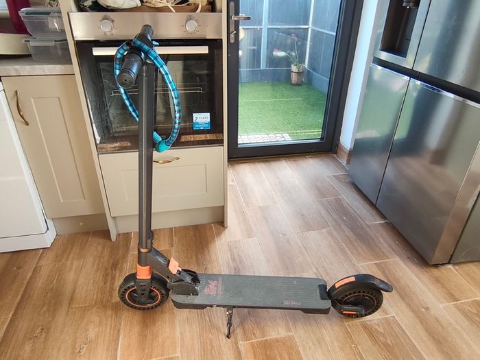electric scooter