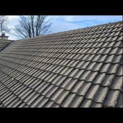 Roof tiles