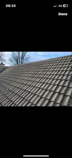Roof tiles