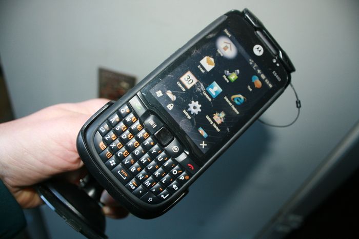Motorola Symbol ES400 Barcode Scanner Phone VCH400-1000 Wireless