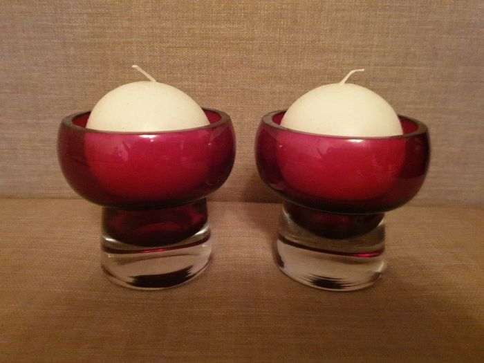 2 Candle Holders