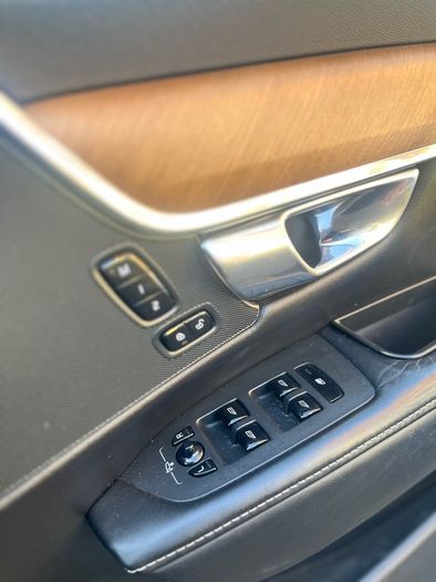 2017 Volvo V90 D4 Automatic 190bhp Inscription