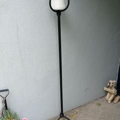 BARGAIN!!! Heavy Wrought Iron Candle Holder