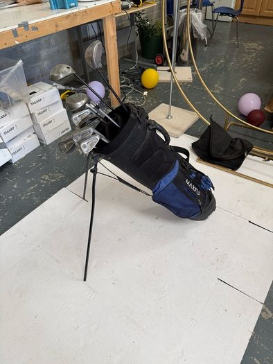 set golf clubs