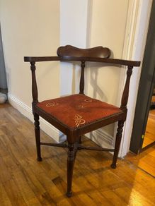 Edwardian corner chair