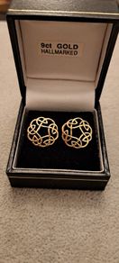 9ct celtic  circle gold stud earrings