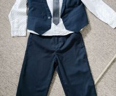 Boys suit 5 to 6