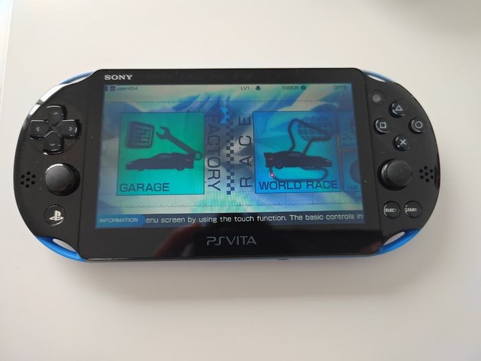 Playstation Vita 2000
