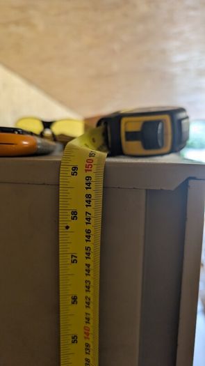 Heavy duty cabinet