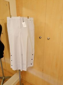 Women's Trousers 3/4 wide leg NWT SIZE 12