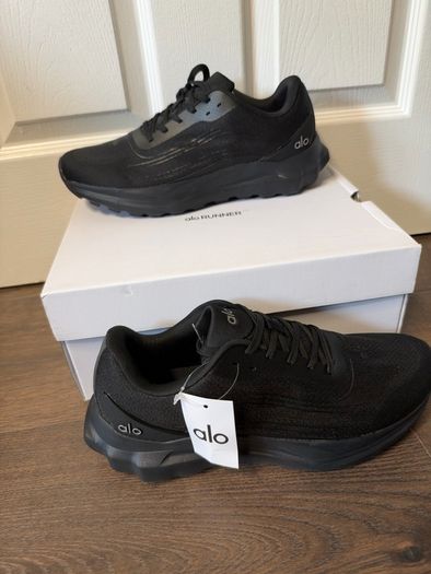 Alo runners size 11uk