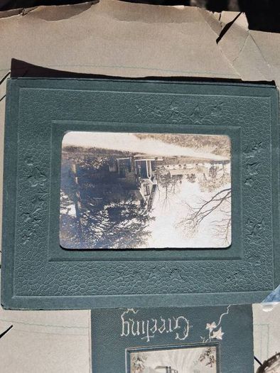 Mega Art Nouveau Postcard Album (197 Pieces)