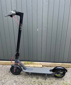 D8 Pro Full Size Puncture Proof E-Scooter For Sale
