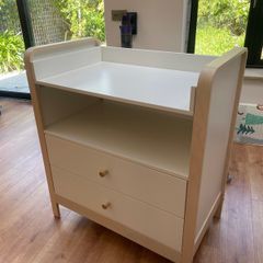 Changing Table