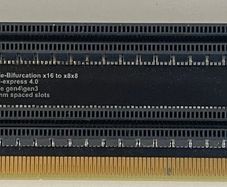 PCIe 3/4 bifurcation card