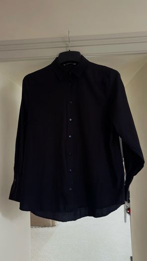 Classic Black Long Sleeve Button-Down Shirt - Size S/M