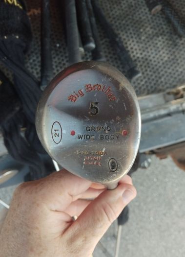 golf clubs