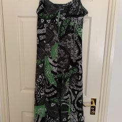 Kapalua MIdi Dress in Black/Green/White