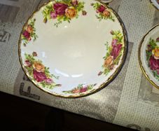 Old Country Rose Royal Albert Porcelain 6 Euro for 1 only , Postage Available or collection