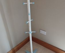 Children's coat hanger