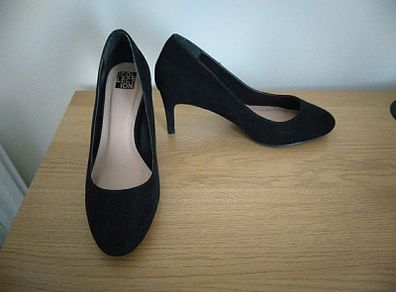 Black womens shoes