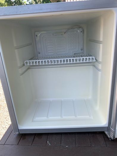 Drinks Fridge Husky Budweiser