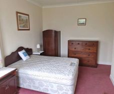 Bed - Base, Mattress & Headboard - 4'6"