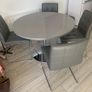 Lovely table and chairs for sale Image 3