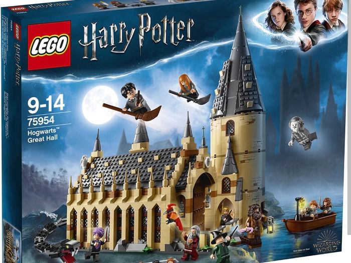 Lego 75954 and 75953