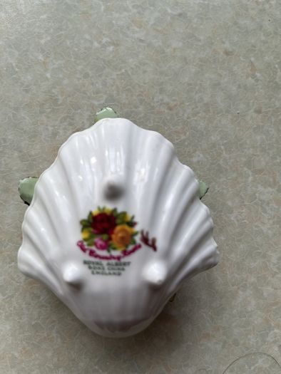 Royal Albert Old Country Rose Pisy Fliwers & Pepper& Salt set