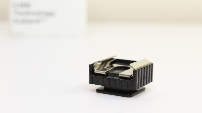 Camera Hot Shoe Mount to 1/4" (Female) For Tripods