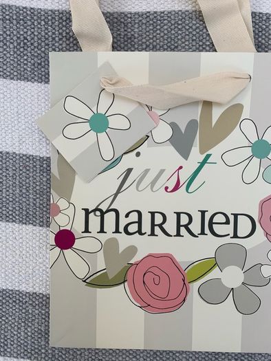 'Just Married' Gift Bags Set of 2, Large and Medium