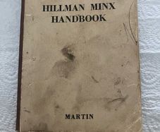 Pitman's Motorists' Library. Hillman minx handbook. 1956. A piece of motoring history.