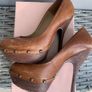 Tan Stilettos Image 4